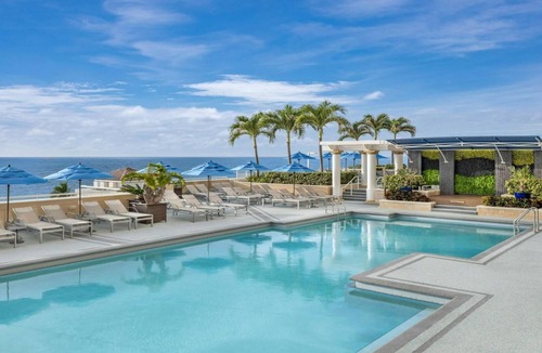 Central Beach Resort | Marriott's BeachPlace Towers 1 Bedroom