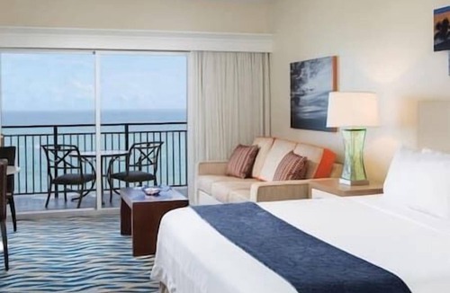 Bermuda Riviera Resort | Marriott's BeachPlace Towers, Beach, Pool, Hot Tub