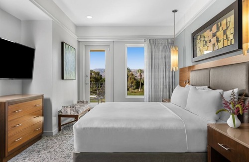 Palm Desert Resort | Marriott's Desert Springs Villas-Spacious 2 BR villa-fabulous golf and pools!