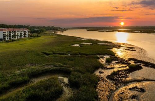 Palmetto Dunes Hotel | Marriott's Harbour Point and Sunset Pointe at Shelter Cove