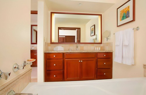 Ko Olina Resort | Marriott's Ko Olina Beach Club 1 Bedroom - Many Dates Available!