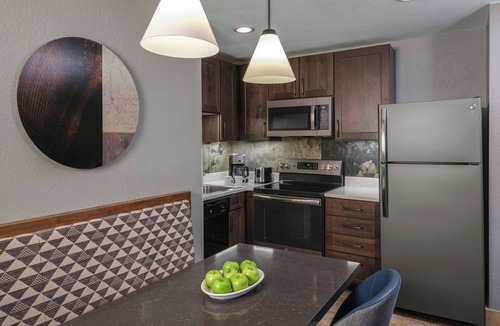 Peak 9 Apartment | Marriott's Mountain Valley Lodge at Breckenridge