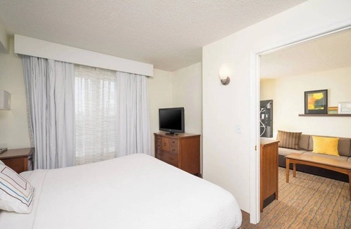 Salisbury Hotel | Marriott Salisbury | 1BR King Sofa | Near UMES, Salisbury U, TidalHealth