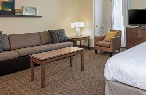 Salisbury Hotel | Marriott Salisbury | Studio King | Near Airport, Perdue HQ | 2 Units