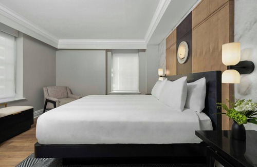 Connecticut Ave - K Street Hotel | Marriott Vacation Club® at the Mayflower, Washington, D.C.
