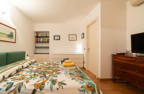 Porta Volta Apartment | Marroncelli Loft & Terrace