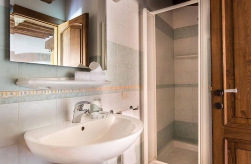 Suvereto Apartment | Marrone by Interhome