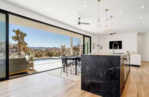 Yucca Valley Villa | Mars Landing - Pool/Spa/Boulders/View/BBQ/Stargazing