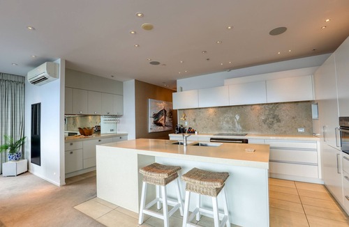 Orewa Apartment | Marsden Suites Nautilus Orewa