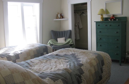 Rochester House | Marsh Brook is a beautiful farmhouse located in the heart of the Green Mountains