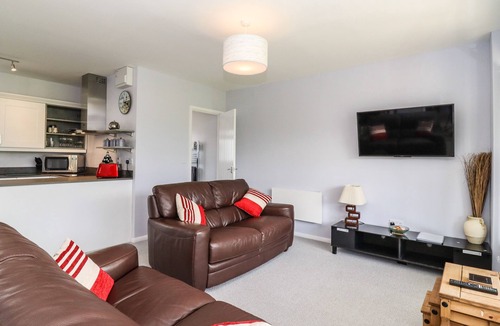 Oulton Broad Cottage | Marsh Bungalow