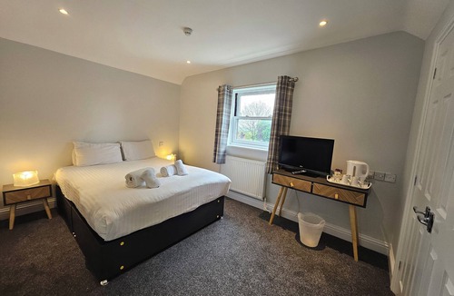 Wootton Bassett Hotel | Marsh Farm Hotel