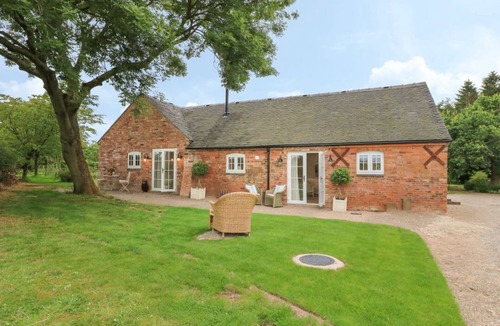 Kedleston Cottage | Marsh Hare (Barn Conversion 1), Brailsford