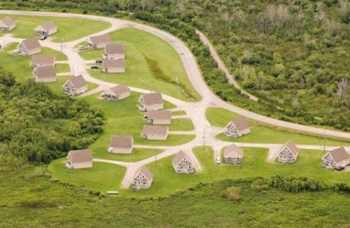 Cap-Pele Ski Chalet | Marshlight Cottage at Aboiteau Beach - Sandy Dunes
