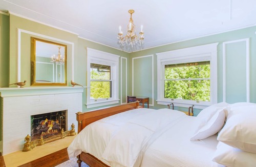 Lincoln Bed & Breakfast | Martha's Bed and Breakfast