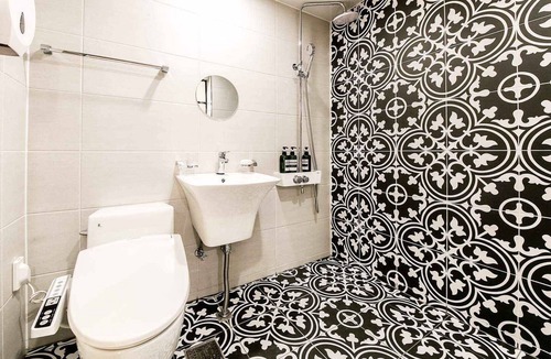 Miryang Hotel | Martin Hotel