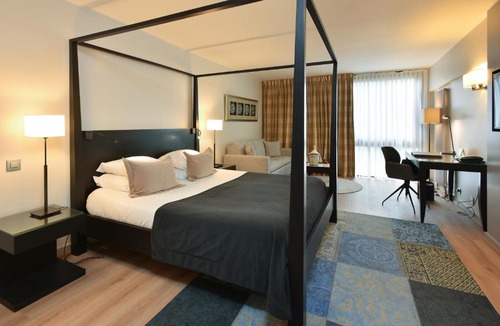 Genval Hotel | Martin's Château Du Lac