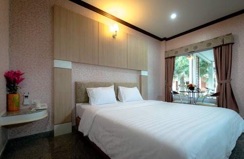 Surin Hotel | Martina Hotel