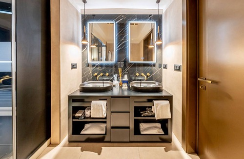 Rione III Colonna Hotel | Martius Private Suites Hotel