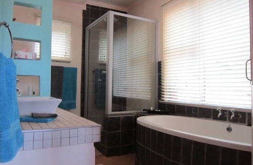 Thabazimbi House | Marula Cottage