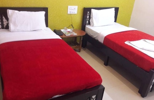Banashankari Hotel | Maruthi Residency