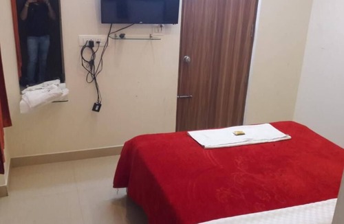 Banashankari Hotel | Maruthi Residency
