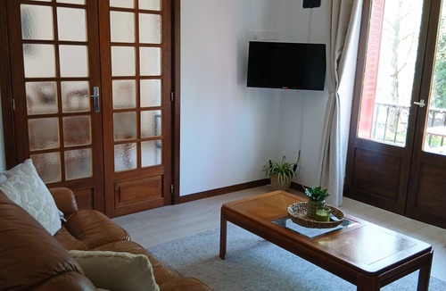 Altillac House | Marvelous 2-bedroom house in Altillac perfect for exploring