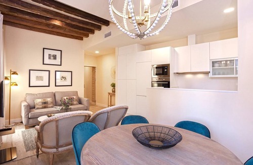 Feria Apartment | Marvelous 3-bedroom apartment in the heart of Seville. Feria IV