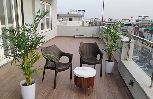 Vaishali Nagar Apartment | Marvelous 3-bedroom apartment with AC in Jaipur with massive deck in a lux.