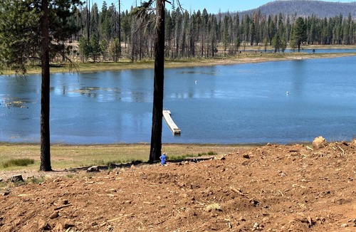 Lake Almanor West Villa | Marvelous 4-bedroom villa with AC in charming Chester. Lake Almanor Home