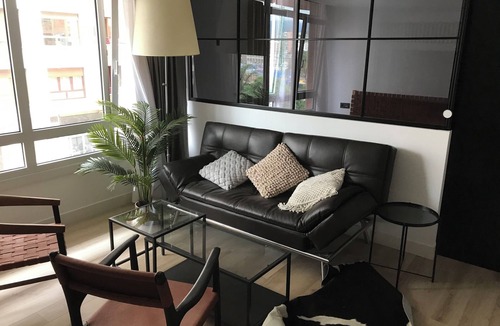 Ibarrekolanda Apartment | Marvelous apartament with WiFi,parking and metro card in Bilbo