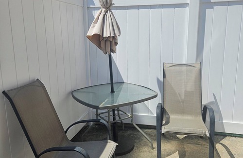 South Farmingdale Apartment | Marvelous apartment in charming Farmingdale NY