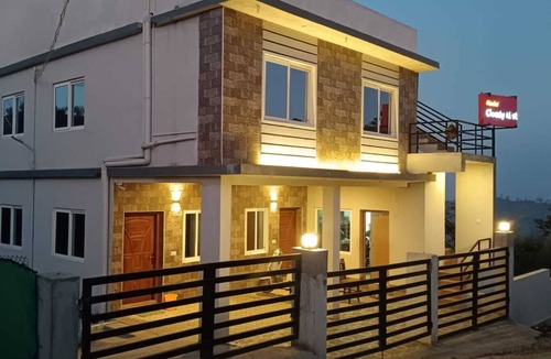 Kodaikanal Bed & Breakfast | Marvelous Double room in tranquil Kodaikanal perfect for families