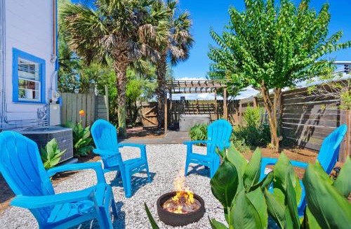 Vilano Beach Apartment | Marvelous Mermaid Bungalow, Dog-Friendly Upstairs Apt in Prime Vilano Beach