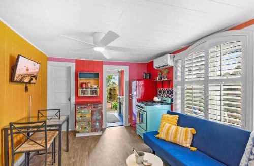 Vilano Beach Apartment | Marvelous Mermaid Bungalow, Dog-Friendly Downstairs Apt in Prime Vilano Beach