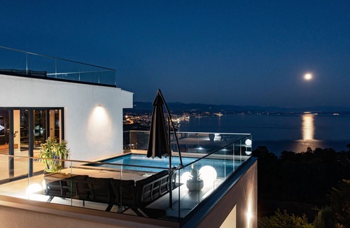 Bregi Villa | Marvelous panoramic sea view 4-bedroom Villa Opatija Sky on the Opatija Riviera