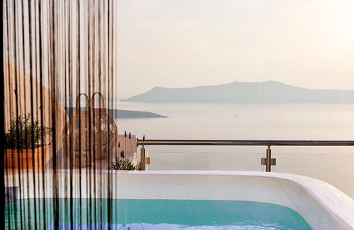 Fira Villa | Marvelous Santorini Villa | 1 Bedroom | Villa Tioumoutiri | Private Jacuzzi
