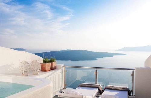 Fira Villa | Marvelous Santorini Villa | 1 Bedroom | Villa Tioumoutiri | Private Jacuzzi