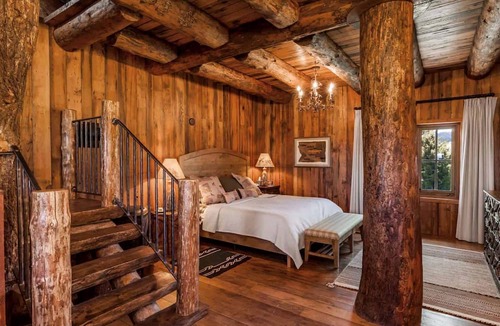 Virginia City Cabin | Marvelous Tower Rental in Ennis, Montana - Fantastic Family Glamping Vacation Spot near Virginia City