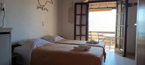 Volissos Apartment | MARVINA