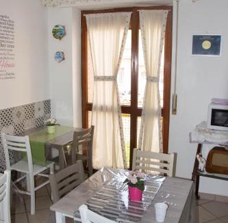 Fuorigrotta Bed & Breakfast | Mary's house