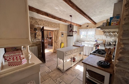 Saint Michel d'Euzet House | Mas 18 persons, in the middle of vineyards, large fenced garden, private swimming pool