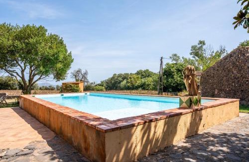 Rupia Villa | Mas Català