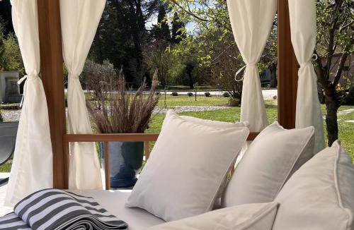 Plan-d'Orgon Bed & Breakfast | Mas d'Auseu