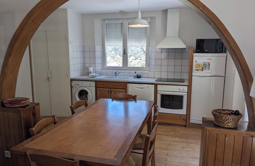 Sainte-Eulalie-d'Olt Cottage | MAS DE BARTHE COTTAGE: IN THE HEART OF THE COUNTRYSIDE BY A STREAM *