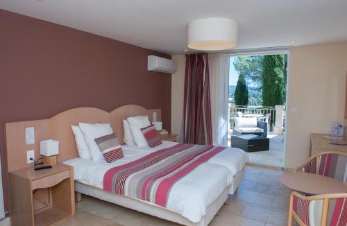 Gargas Hotel | Mas De La Tour
