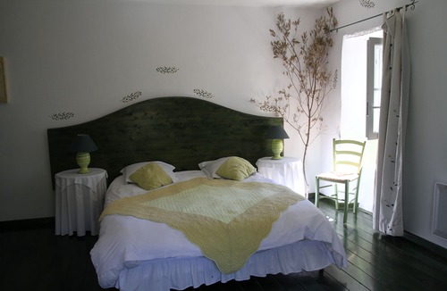 Saint-Martin-de-Valgalgues House | Mas de la Filoselle, vacation home for 14 people at the foot of the Cevennes mountains