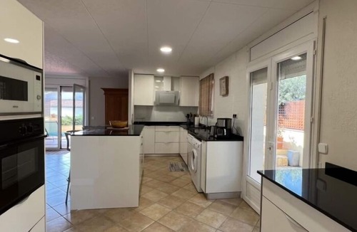 El Mas Fumats Ski Chalet | Mas Fumats house with pool, terrace and garage AV 49