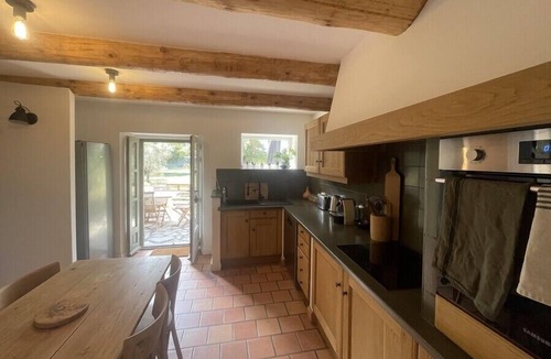 Mallemort House | Mas la Pradelle, at the gates of the Luberon, ideal for 12 people