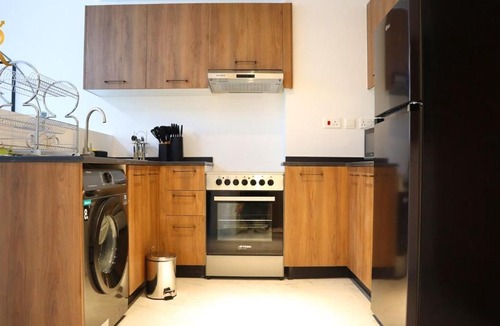 Masdar City Apartment | Masdar 1BR Haven - Chic Serene Stylish Luxury Oasis
